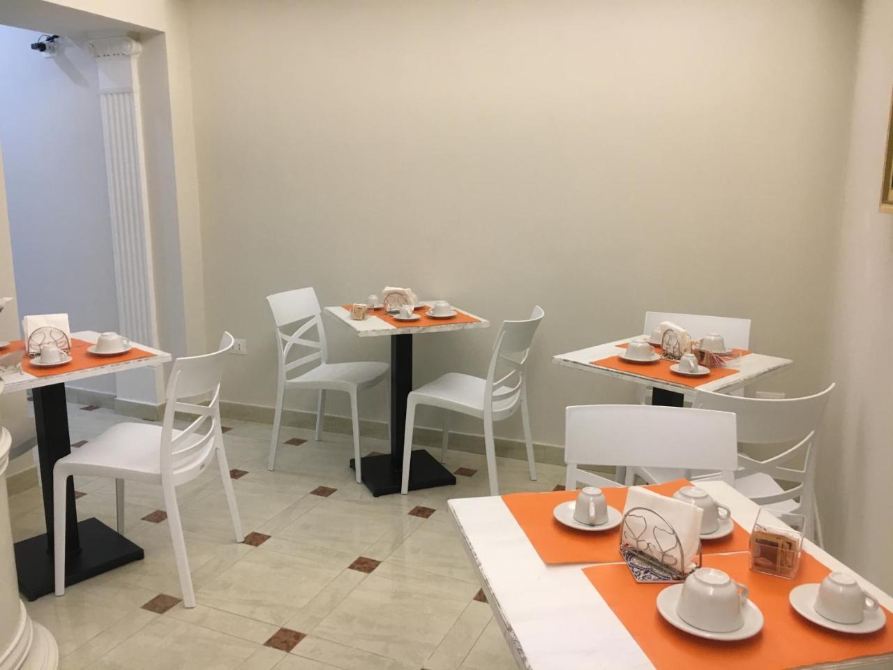 Donna Vicenza Bed & Breakfast Neapel Exteriör bild